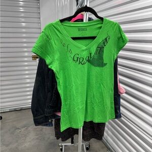Wicked “Defy Gravity” Tee in Green | size xxl